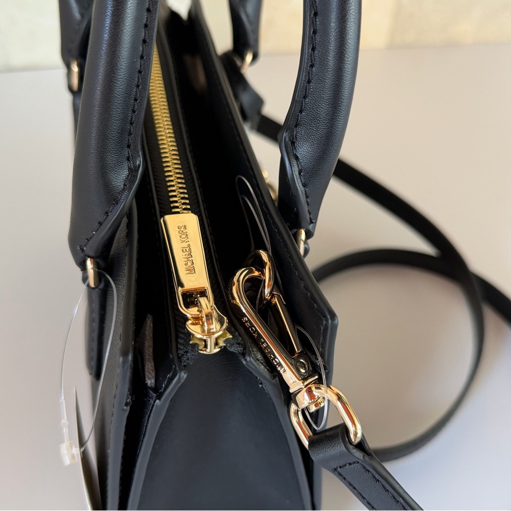 Michael Kors Sheila SM Black Satchel Shoulder Bag - Picture 11 of 11